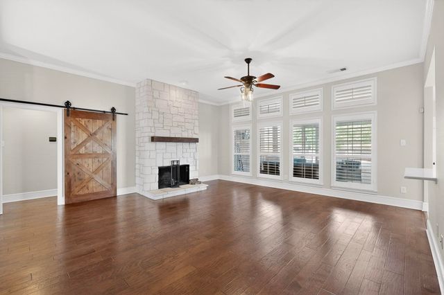 16036 University Drive, Forney, TX 75126