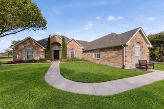 16036 University Drive, Forney, TX 75126
