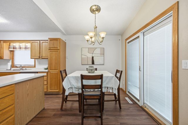 832 5th Avenue E, West Fargo, ND 58078