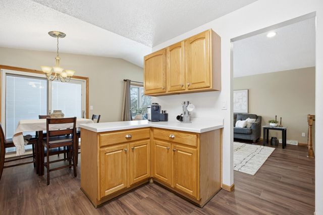 832 5th Avenue E, West Fargo, ND 58078