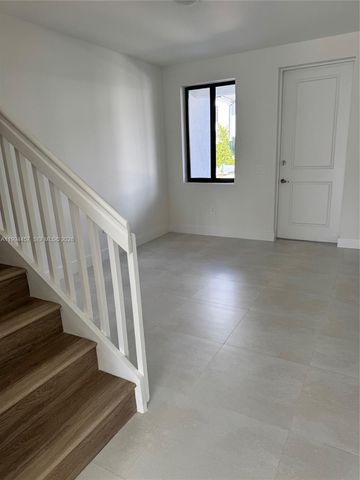 18945 SW 344th Ter, Homestead, FL 33034