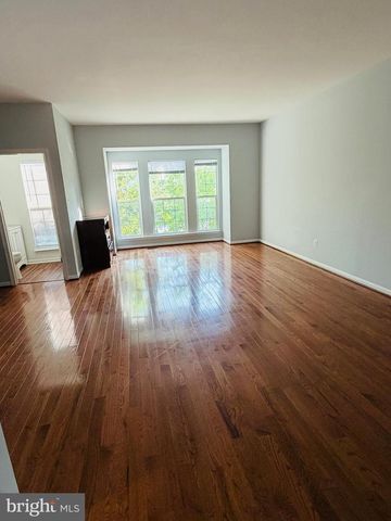 2503 WHEAT MEADOW CT, Herndon, VA 20171