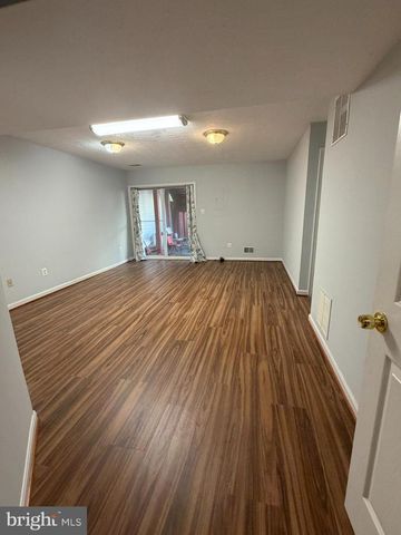 2503 WHEAT MEADOW CT, Herndon, VA 20171
