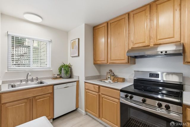 1218 Rhode Island Street 5, San Francisco, CA 94107