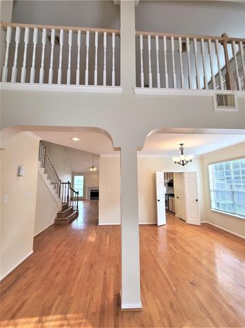 1719 Abellfield Lane, Sugar Land, TX 77478