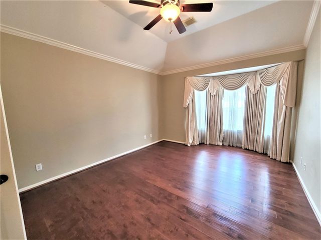 1719 Abellfield Lane, Sugar Land, TX 77478