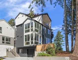 1506 N 100th Street, Seattle, WA 98133