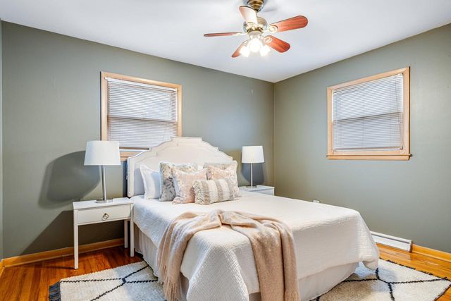 813 N Moreland BOULEVARD, Waukesha, WI 53188