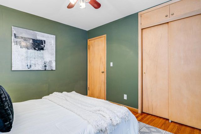 813 N Moreland BOULEVARD, Waukesha, WI 53188