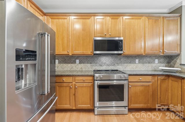 2084 Calloway Pines Drive, Tega Cay, SC 29708