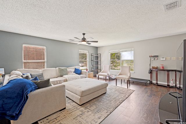 17503 SAPPHIRE RIM DR, San Antonio, TX 78232