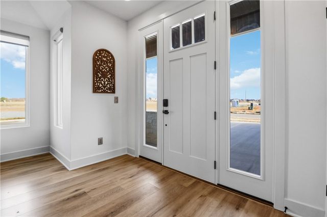 960 Thornwood Place, Centerton, AR 72713