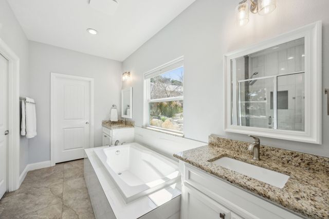 721 Rock Harbor Court, Granbury, TX 76048