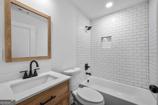 360 Ponce De Leon Avenue NE 16, Atlanta, GA 30308