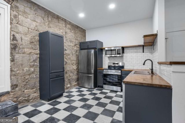 360 Ponce De Leon Avenue NE 16, Atlanta, GA 30308