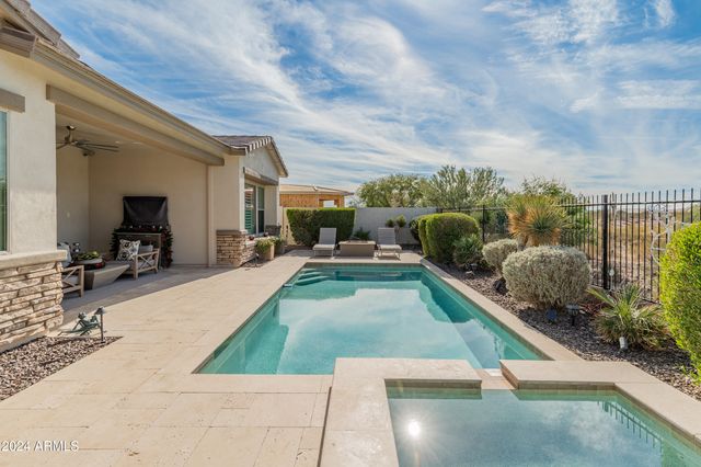 12487 W GILIA Way, Peoria, AZ 85383