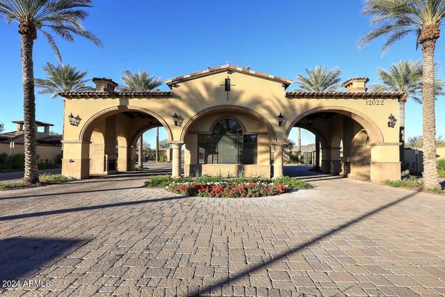 12487 W GILIA Way, Peoria, AZ 85383