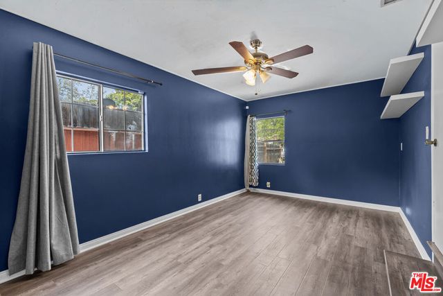 7048 Zelzah Avenue, Los Angeles, CA 91335