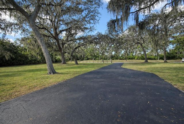 8004 ALAFIA RIDGE ROAD, Riverview, FL 33569