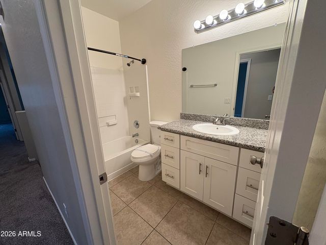 17620 W LUNDBERG Street, Surprise, AZ 85388