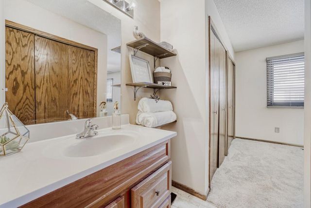 8787 Maplebrook Parkway N, Brooklyn Park, MN 55445