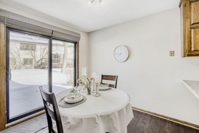 8787 Maplebrook Parkway N, Brooklyn Park, MN 55445