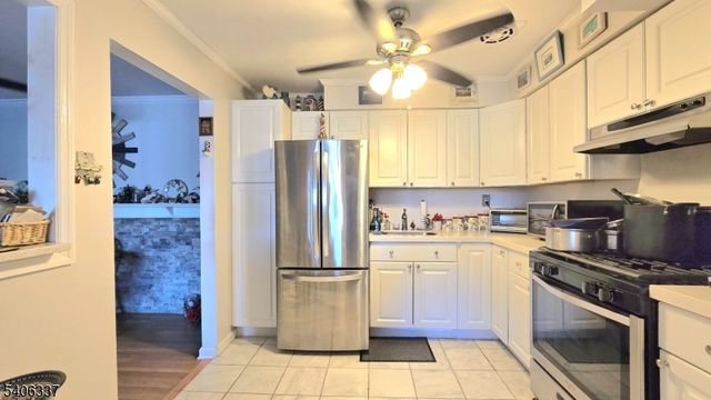 290 Hoover Ave 9, Bloomfield Twp., NJ 07003