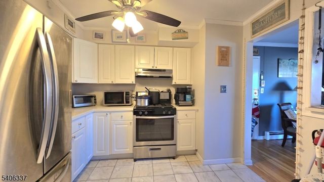 290 Hoover Ave 9, Bloomfield Twp., NJ 07003