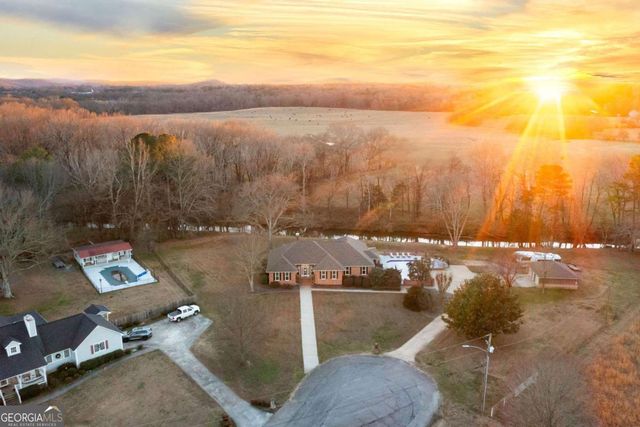 2300 Frettiesburg Drive, Rockmart, GA 30153