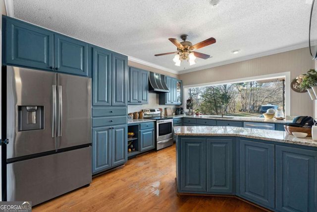 2300 Frettiesburg Drive, Rockmart, GA 30153