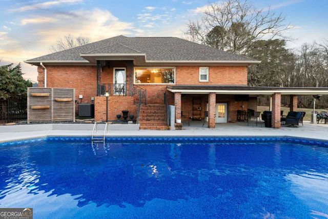 2300 Frettiesburg Drive, Rockmart, GA 30153