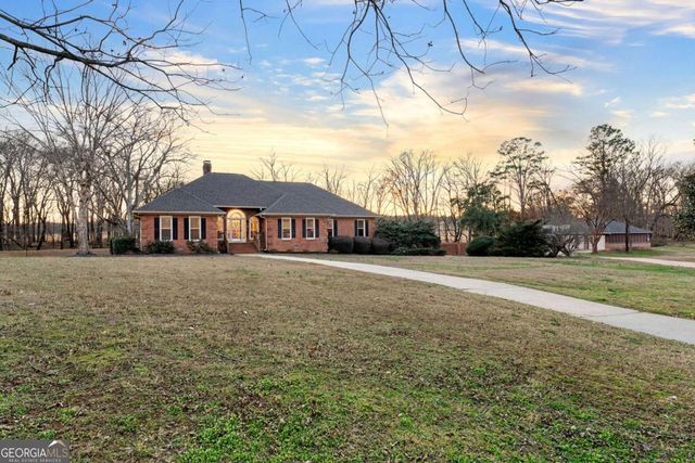 2300 Frettiesburg Drive, Rockmart, GA 30153