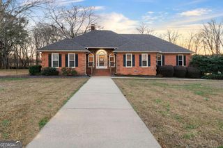 2300 Frettiesburg Drive, Rockmart, GA 30153