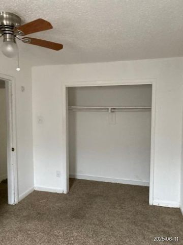 6605 Hogue Street, Houston, TX 77087