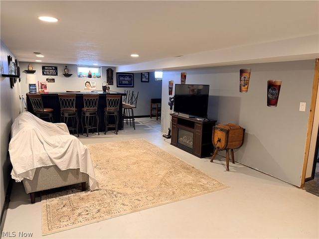 138 East Cedar Street, Jefferson, OH 44047