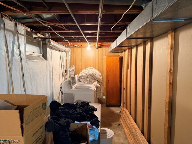 138 East Cedar Street, Jefferson, OH 44047