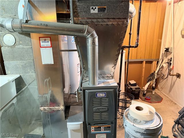 138 East Cedar Street, Jefferson, OH 44047