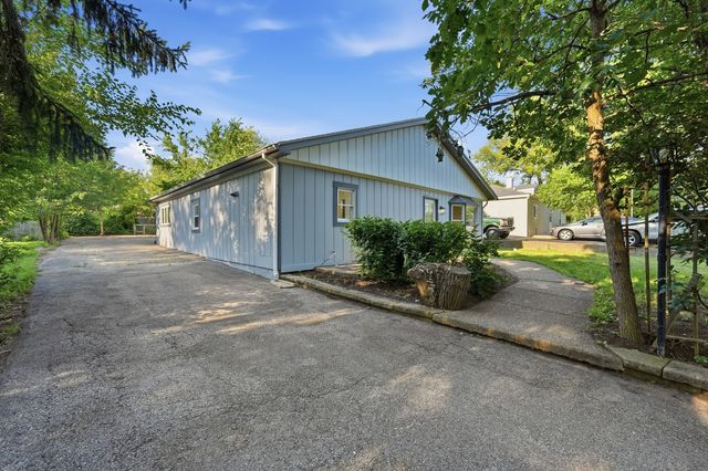 702 Columbus Street, Mchenry, IL 60051