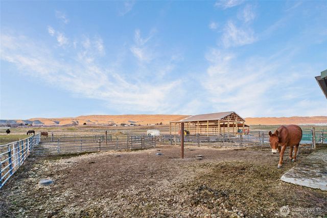 2775 4th Street SE, East Wenatchee, WA 98802