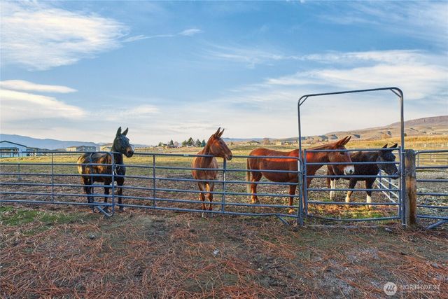 2775 4th Street SE, East Wenatchee, WA 98802