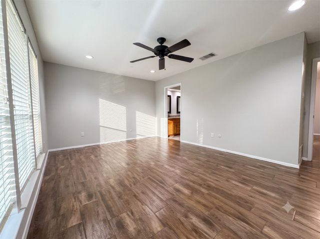 3302 Tranquility Drive, Arlington, TX 76016