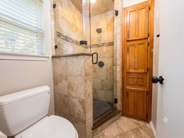 3302 Tranquility Drive, Arlington, TX 76016