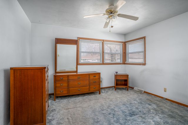 1222 7th Avenue Court, Silvis, IL 61282