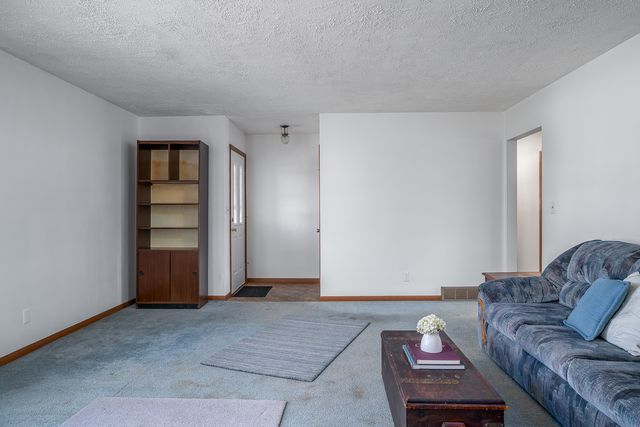 1222 7th Avenue Court, Silvis, IL 61282