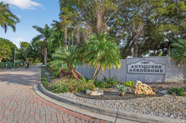 6852 Skyline Drive, Delray Beach, FL 33446