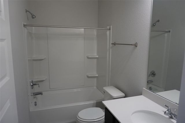 11872 East Gate Drive, Willis, TX 77318
