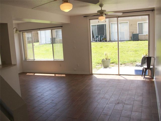 511 COCONUT PALM WAY, Davenport, FL 33897