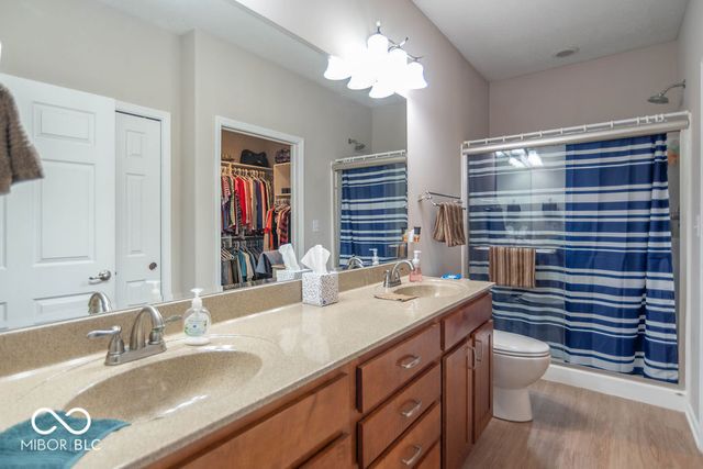 3391 Lukes Way, Greenwood, IN 46143