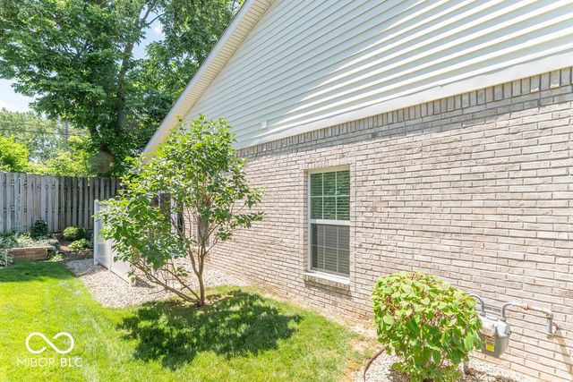 3391 Lukes Way, Greenwood, IN 46143