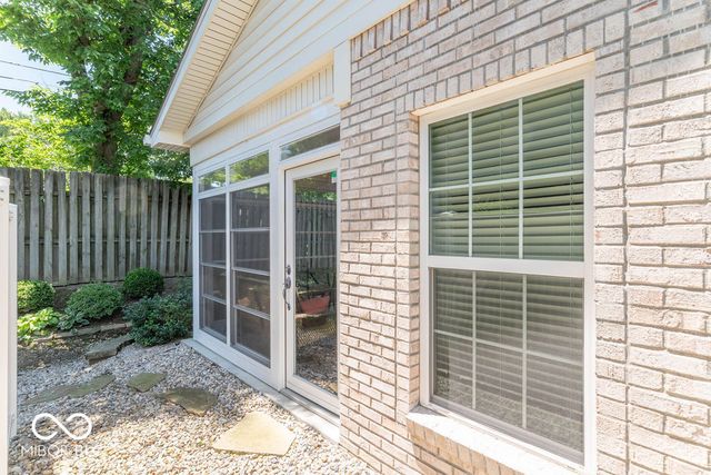3391 Lukes Way, Greenwood, IN 46143
